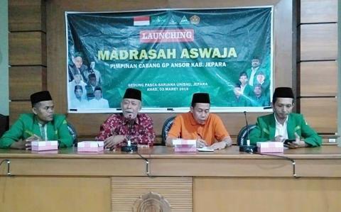 Peserta kegiatan kaderisasi Ahlussunnah wal Jamaah an-Nahdliyah